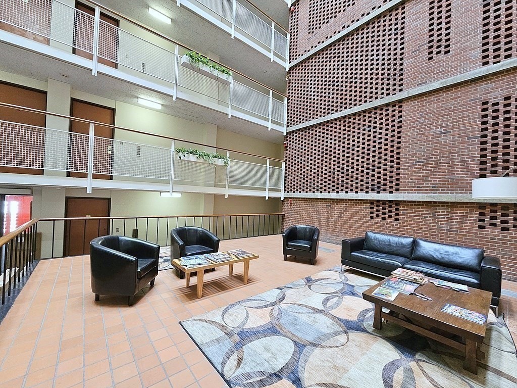 29 Concord Ave 614