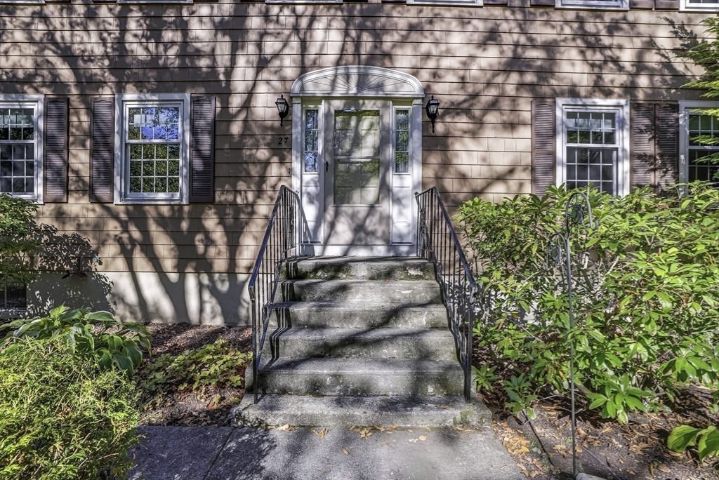 27 Travis Drive