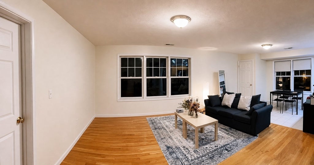 260 Main St #305, Malden, MA, 260 Main St #305, Malden, MA Photo #2