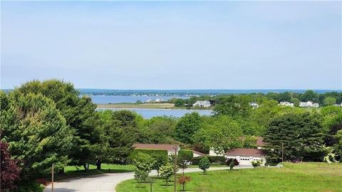 272 N Farm Dr 272 Bristol RI 02809