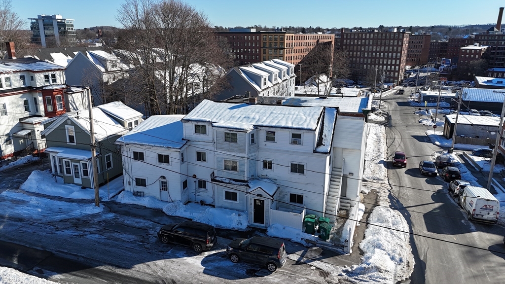 34 Grand Ave
