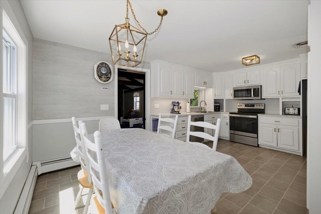 3 Bonnie Ln, Billerica, MA, 3 Bonnie Ln, Billerica, MA Photo #10
