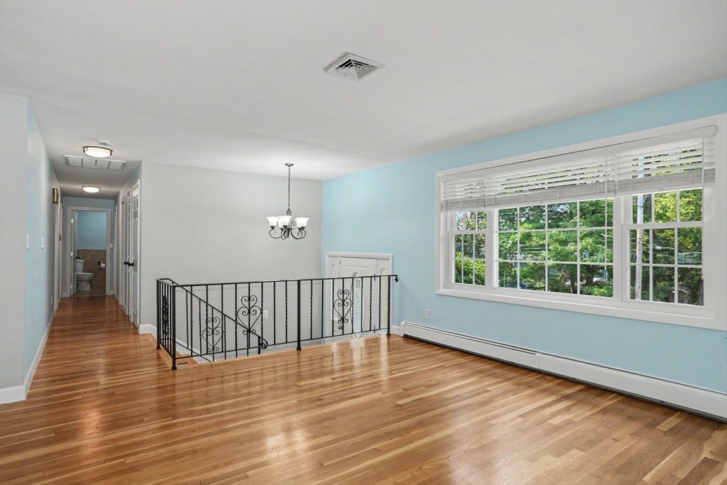 31 Lakeshore Dr, Hudson, MA Photo #15