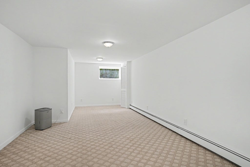 31 Lakeshore Dr, Hudson, MA Photo #29