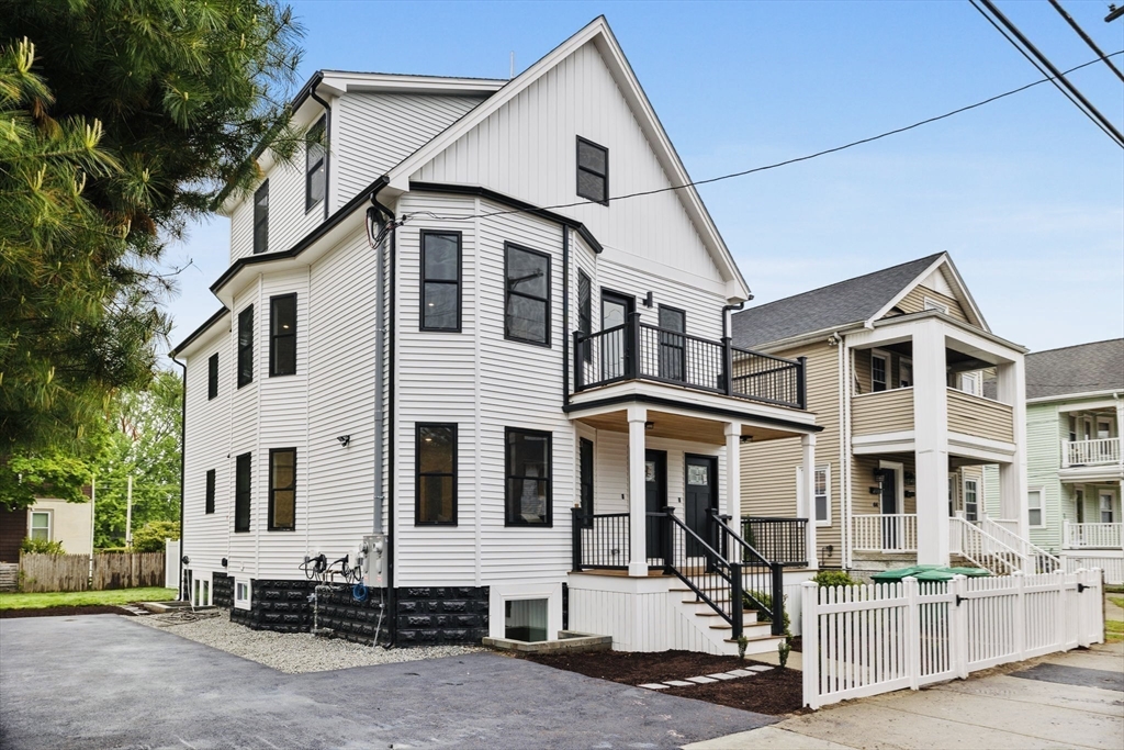 42 Bower St, 2