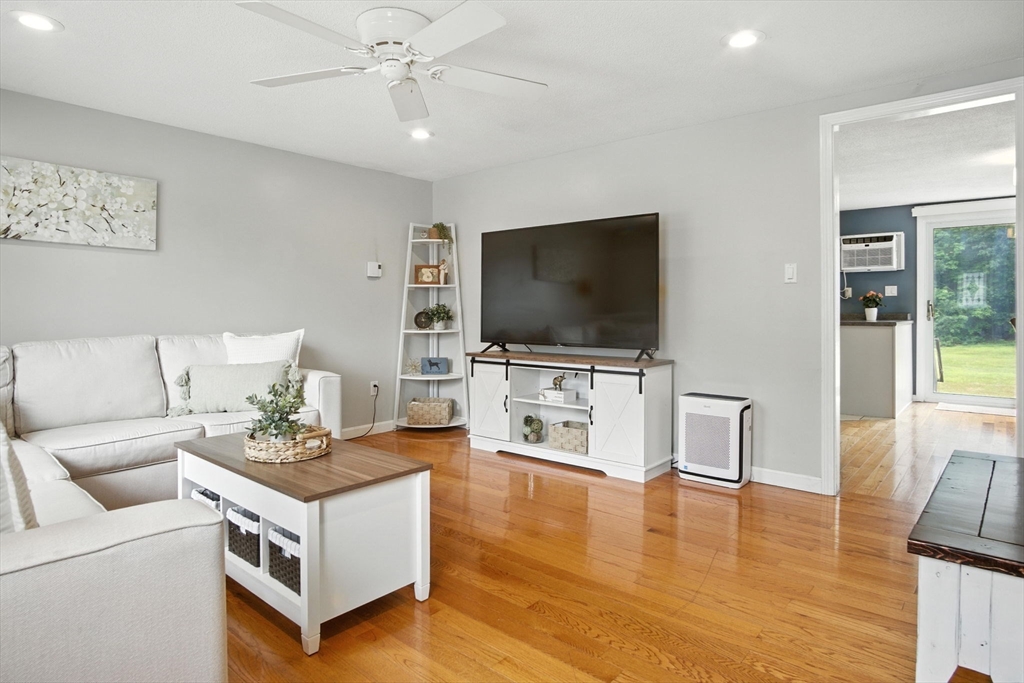 18 Westford Rd 5