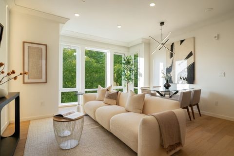 Photo of 388 Washington Street #201, Quincy, MA 02169 (MLS # 73461492)