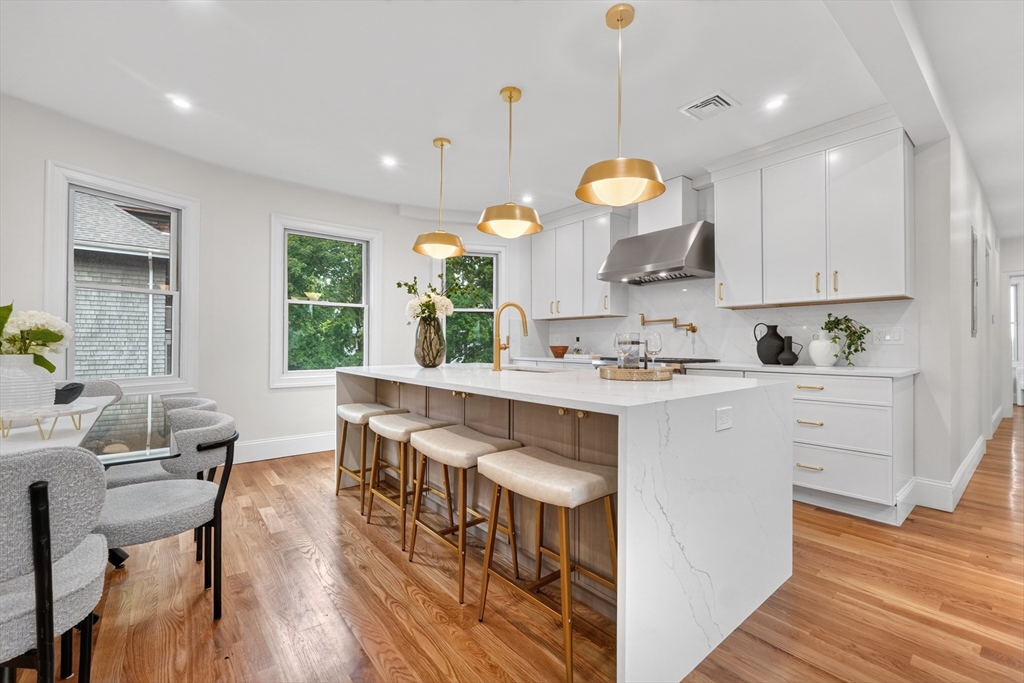123-125 Mount Vernon Street 2