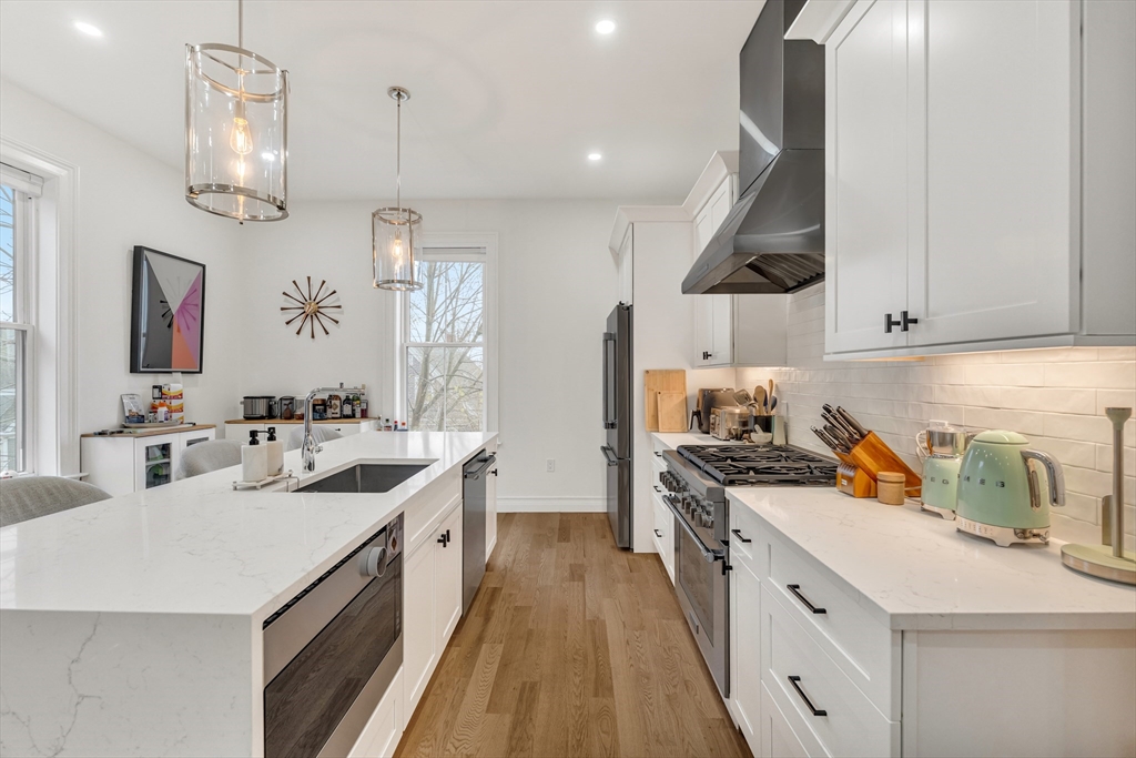 57 Grampian Way #2, Boston, MA Photo #9