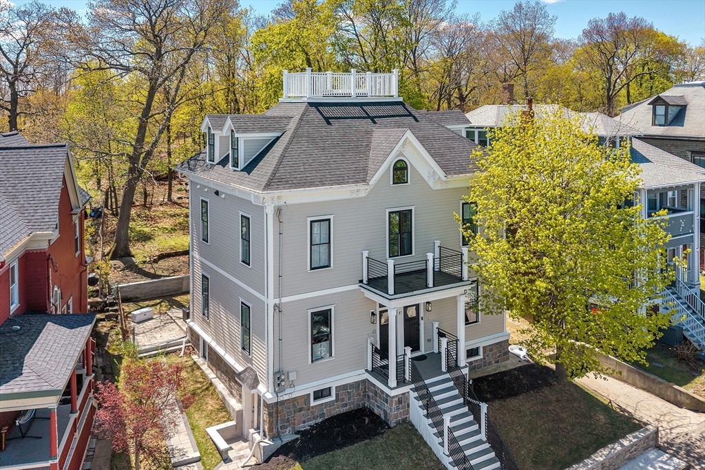 57 Grampian Way #2, Boston, MA Photo #2