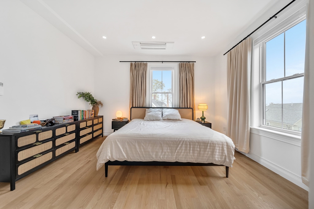 57 Grampian Way #2, Boston, MA Photo #21