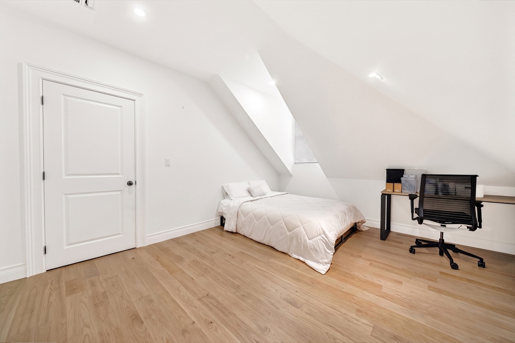 57 Grampian Way #2, Boston, MA Photo #30