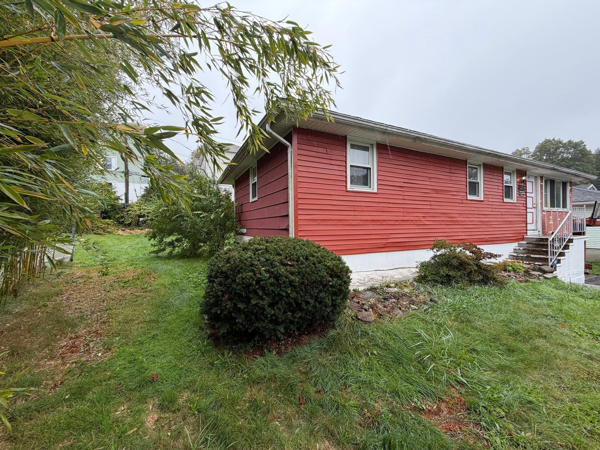 27 Dillon St