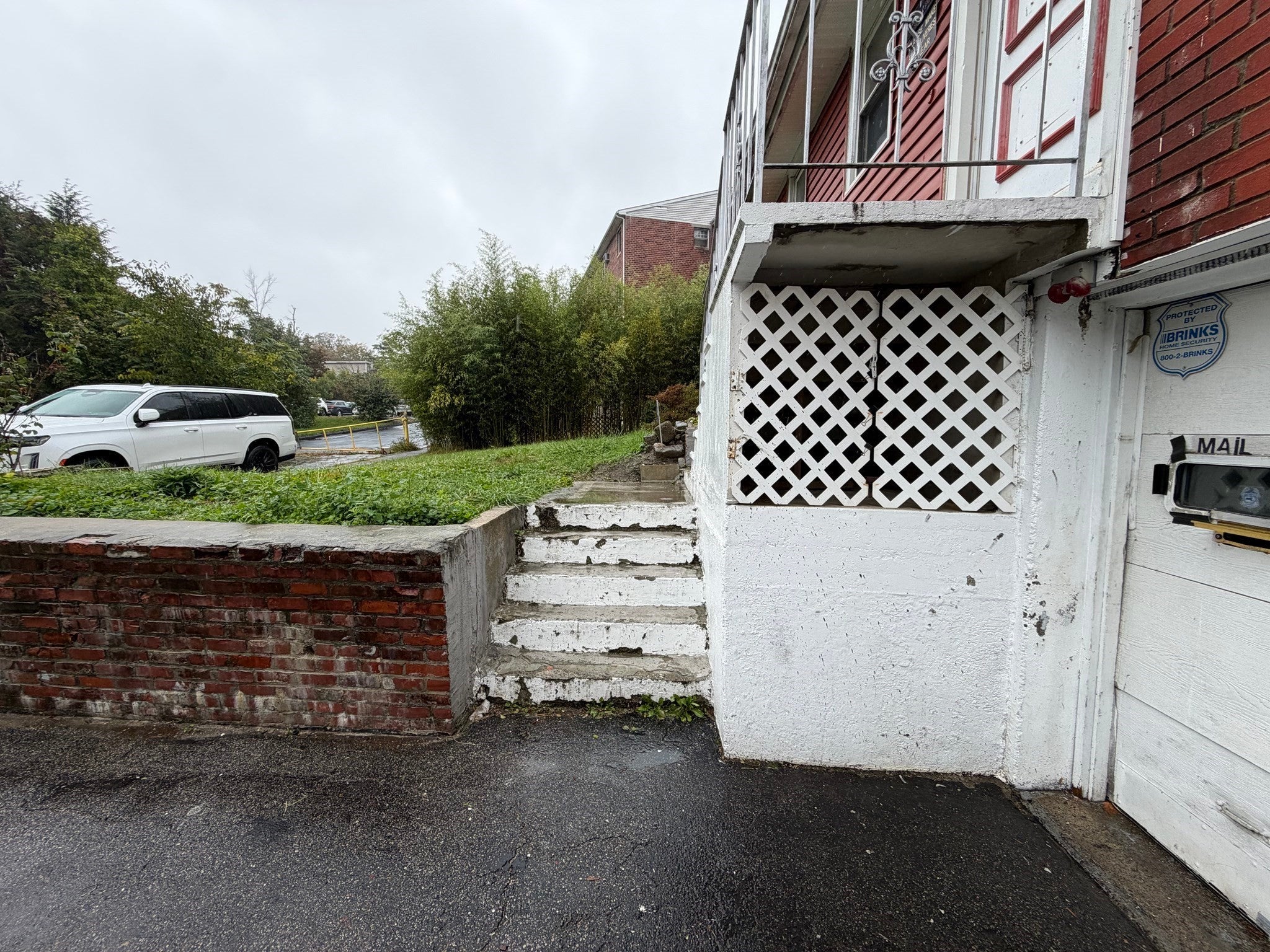 27 Dillon St