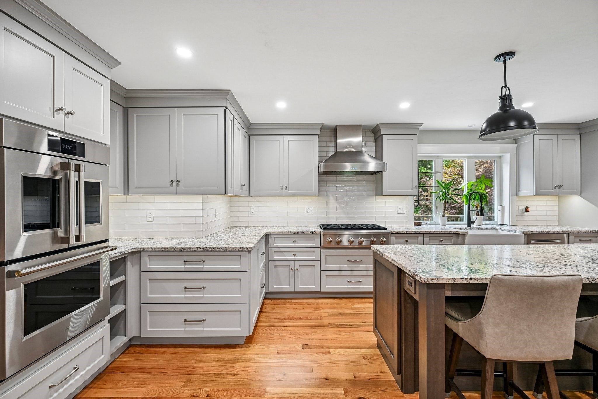202 Freeman Rd