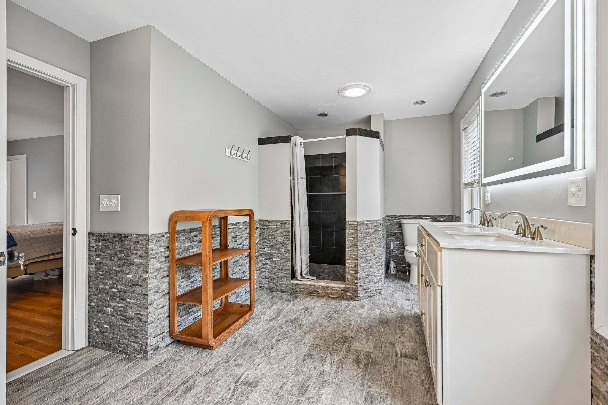 202 Freeman Rd, Charlton, MA, 202 Freeman Rd, Charlton, MA Photo #21