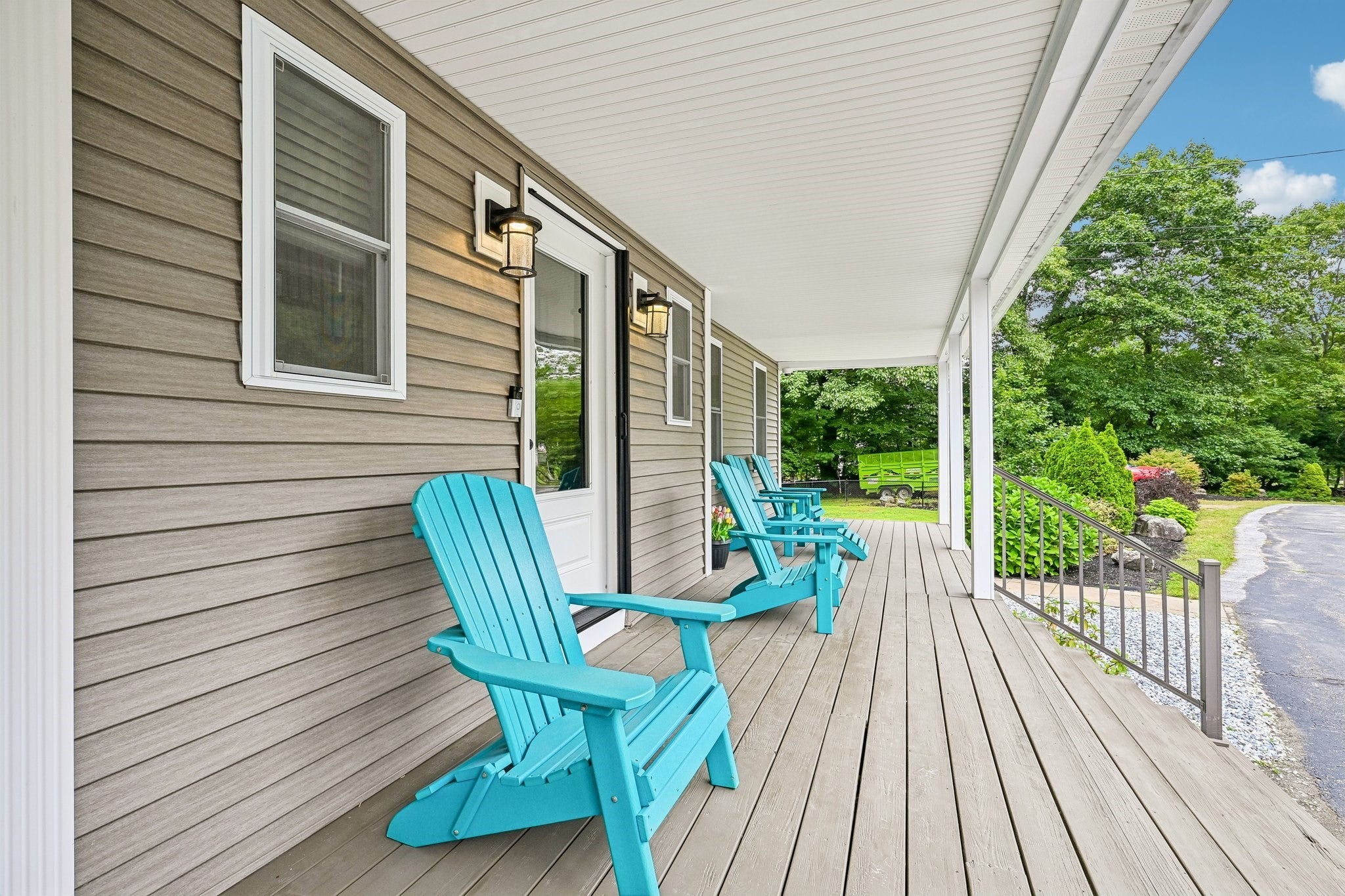202 Freeman Rd