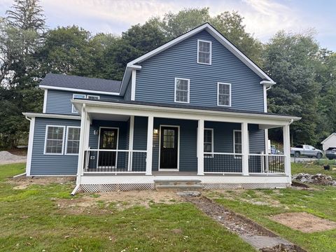 27 Leicester St 2 Oxford MA 01537