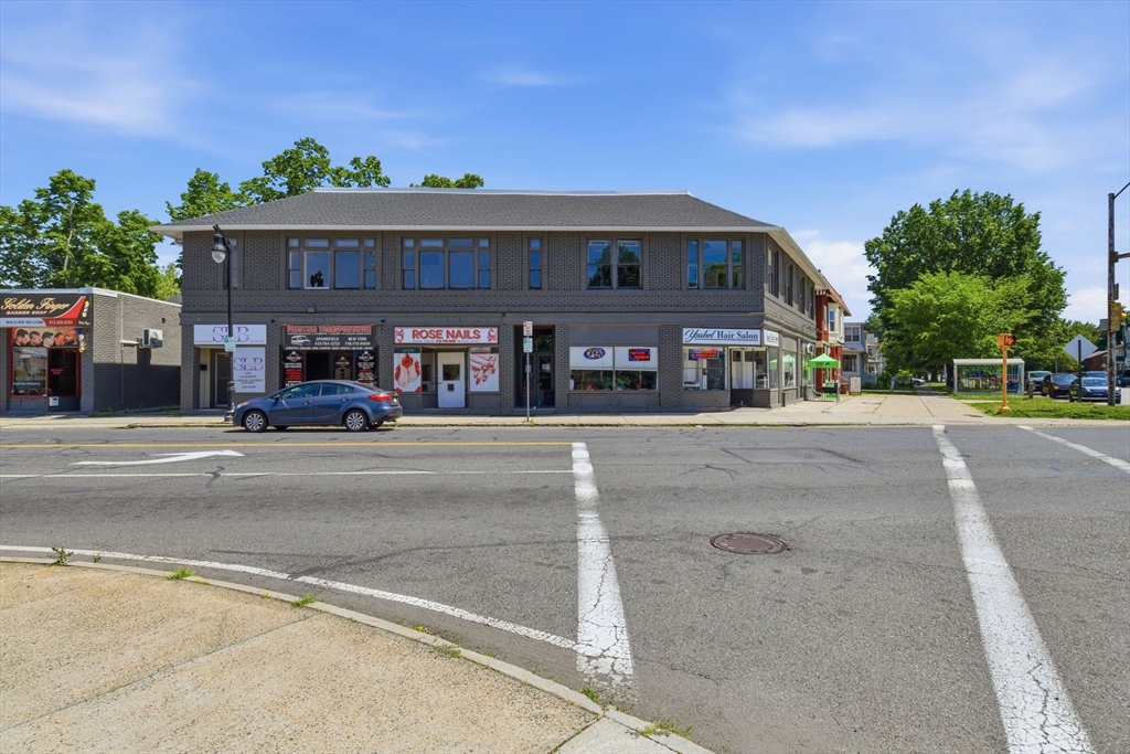 752 Sumner Ave