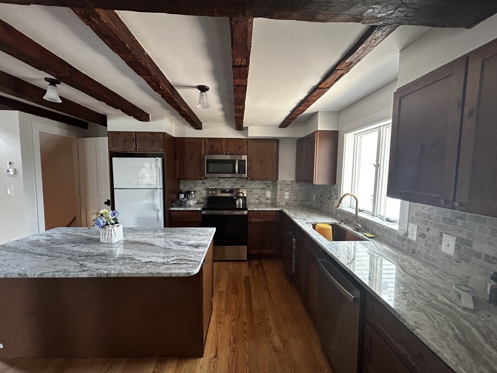 15 Cherry St A