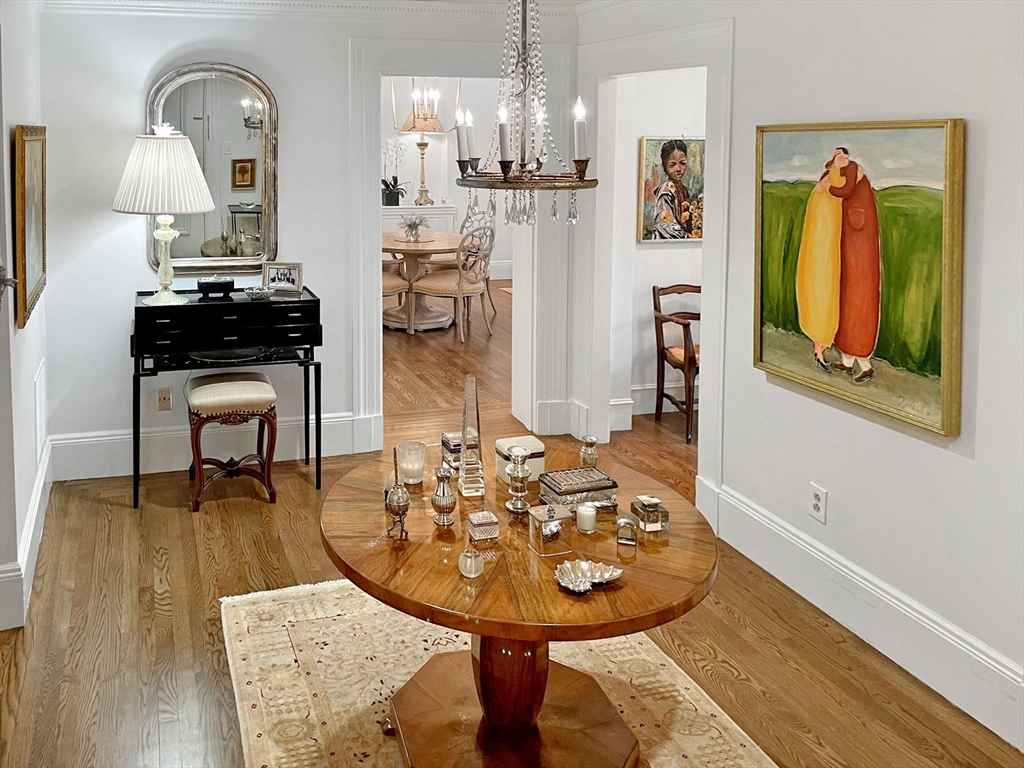 333 Commonwealth Ave 7