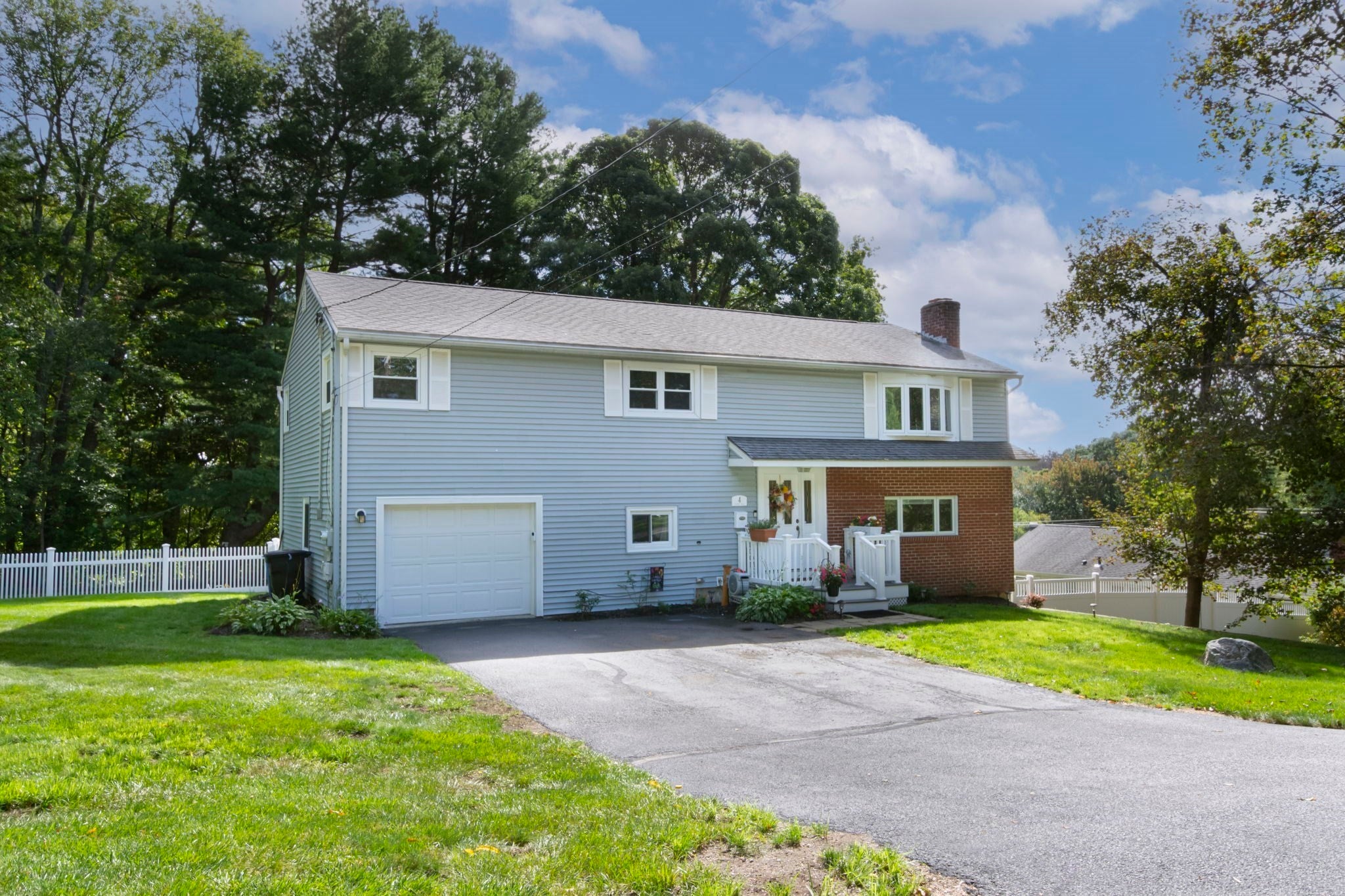 4 Carter Rd