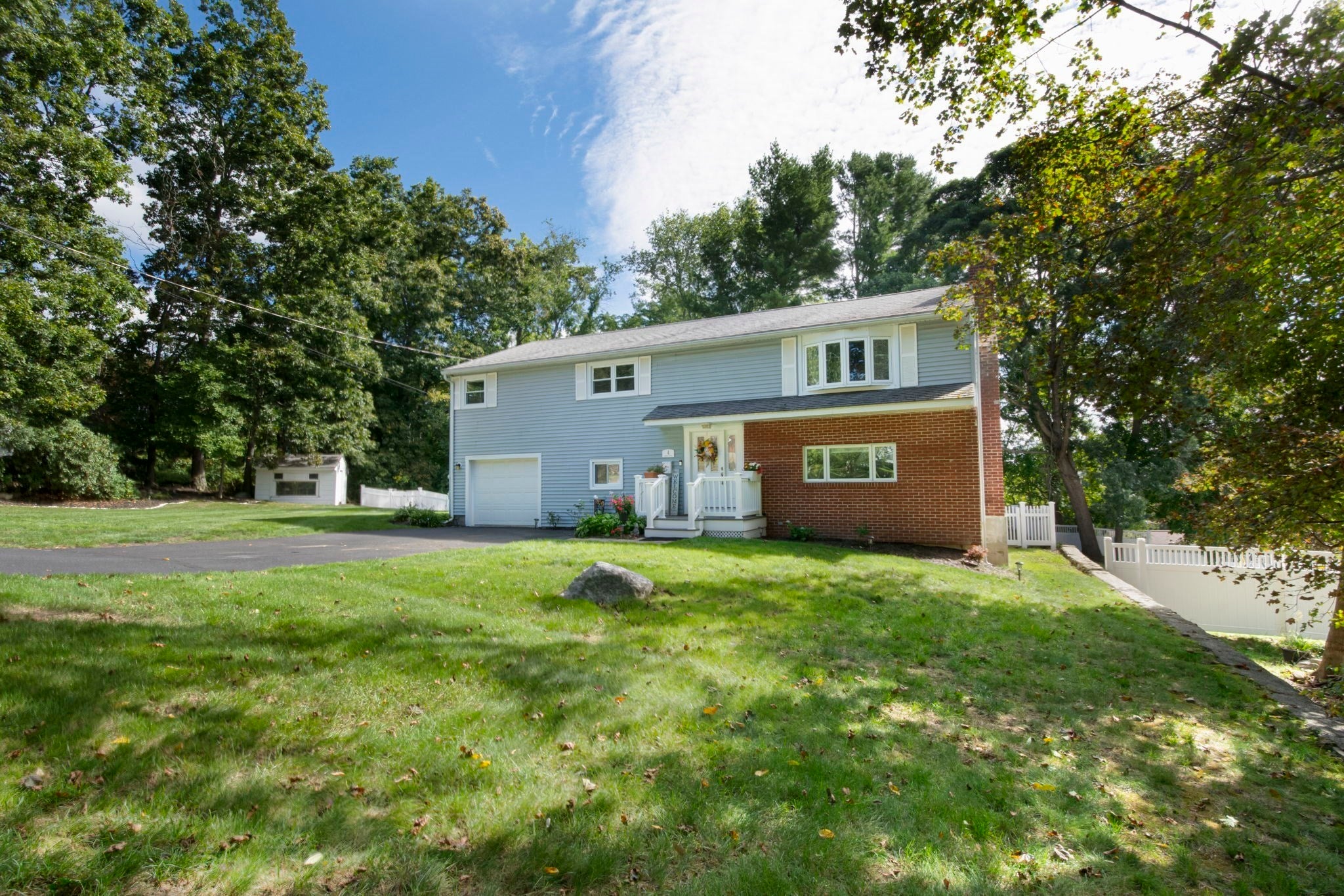 4 Carter Rd, Worcester, MA, 4 Carter Rd, Worcester, MA Photo #1