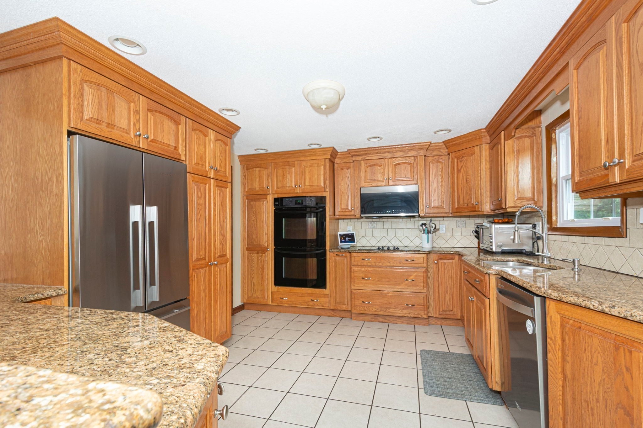 4 Carter Rd, Worcester, MA, 4 Carter Rd, Worcester, MA Photo #13