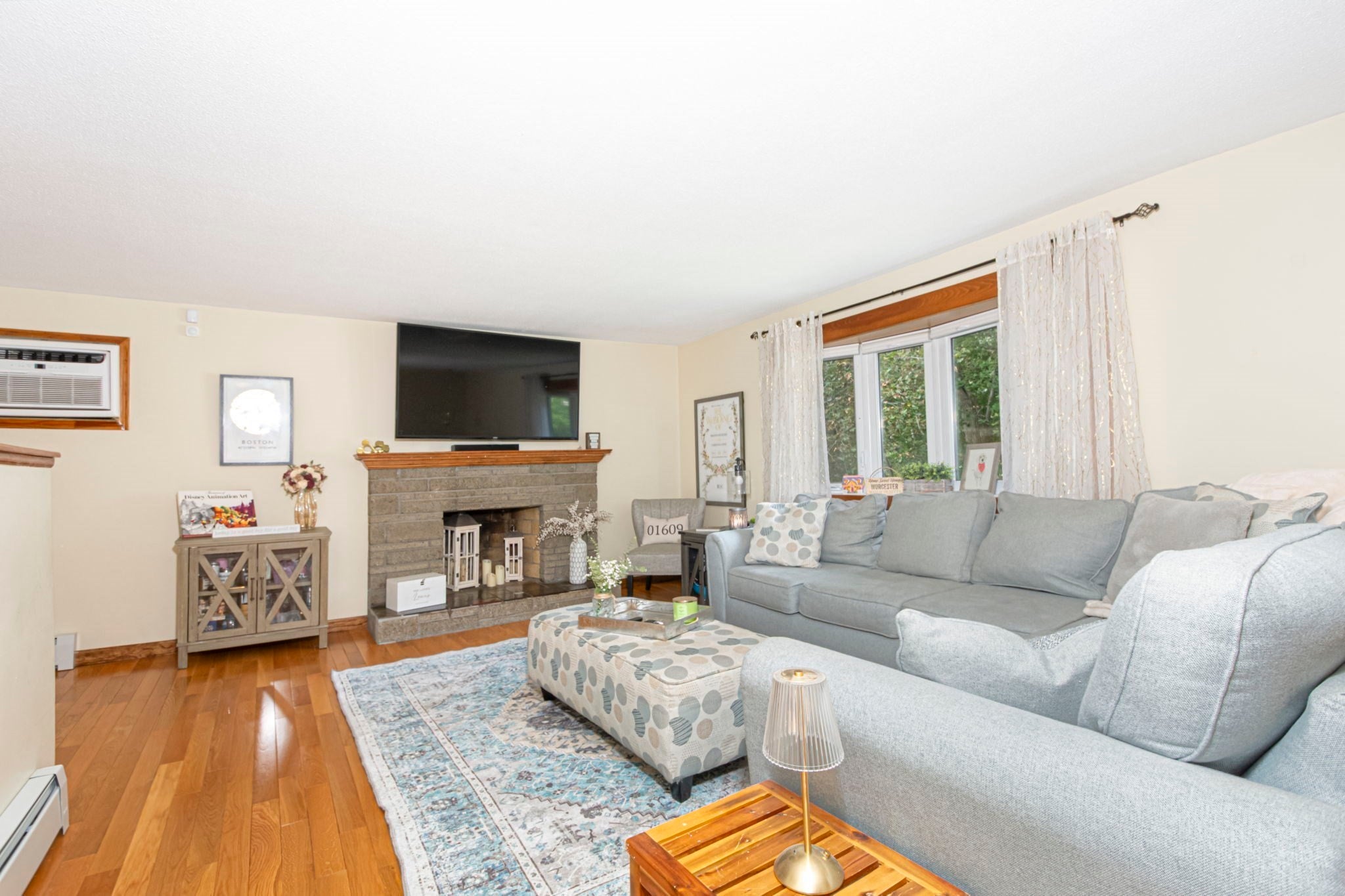 4 Carter Rd, Worcester, MA, 4 Carter Rd, Worcester, MA Photo #6