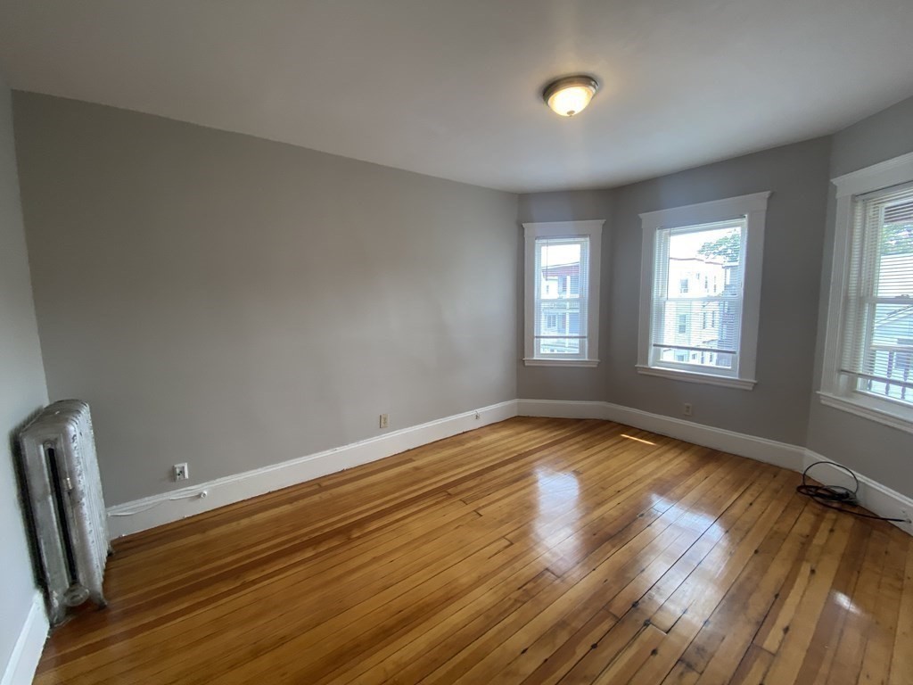 35 Wilcock  St