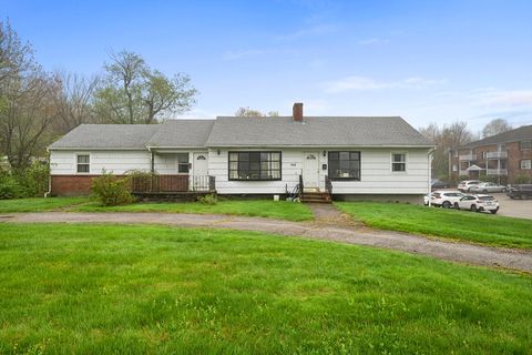 1669 Main St Leicester MA 01524