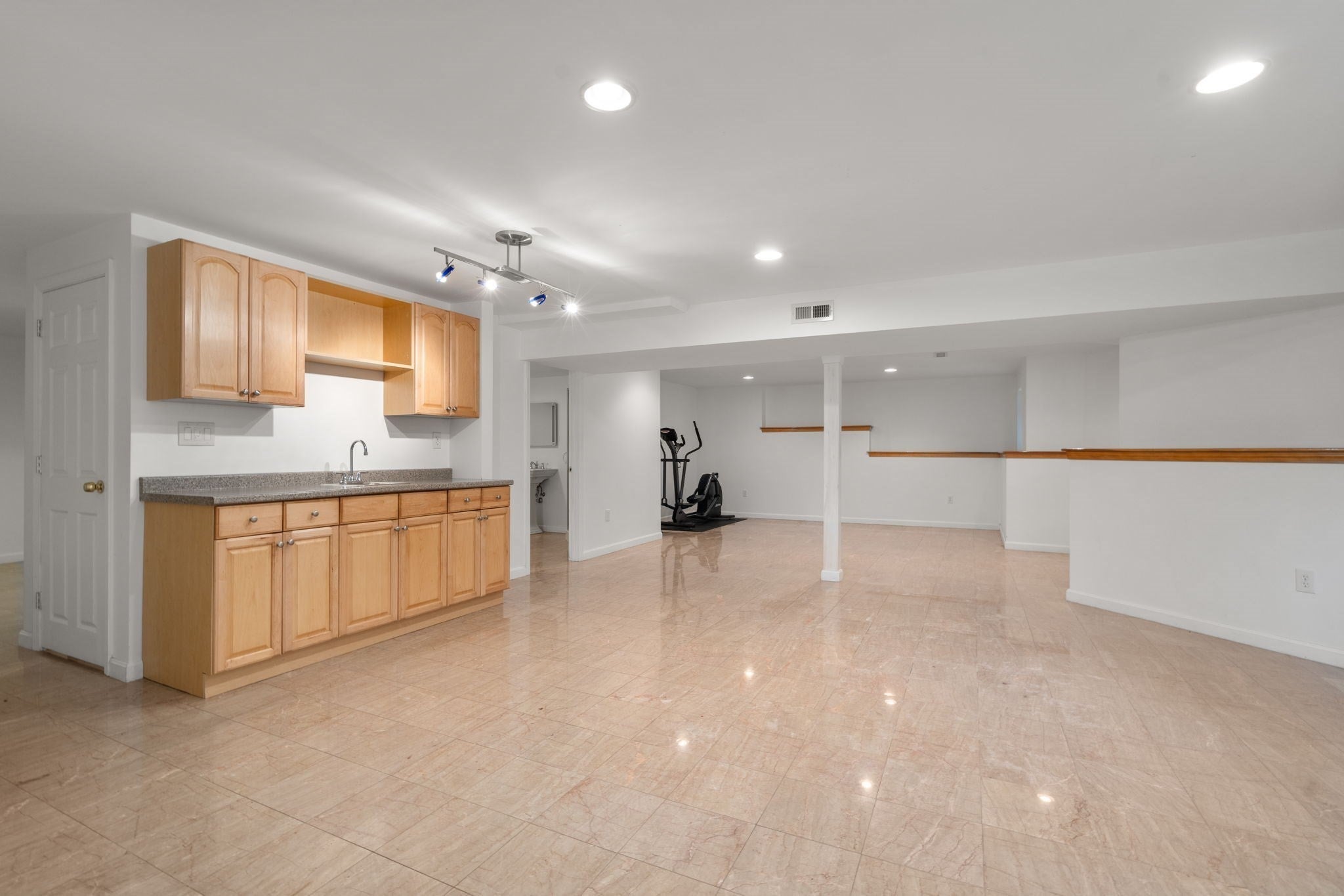 142 Hartman Rd, Newton, MA, 142 Hartman Rd, Newton, MA Photo #38