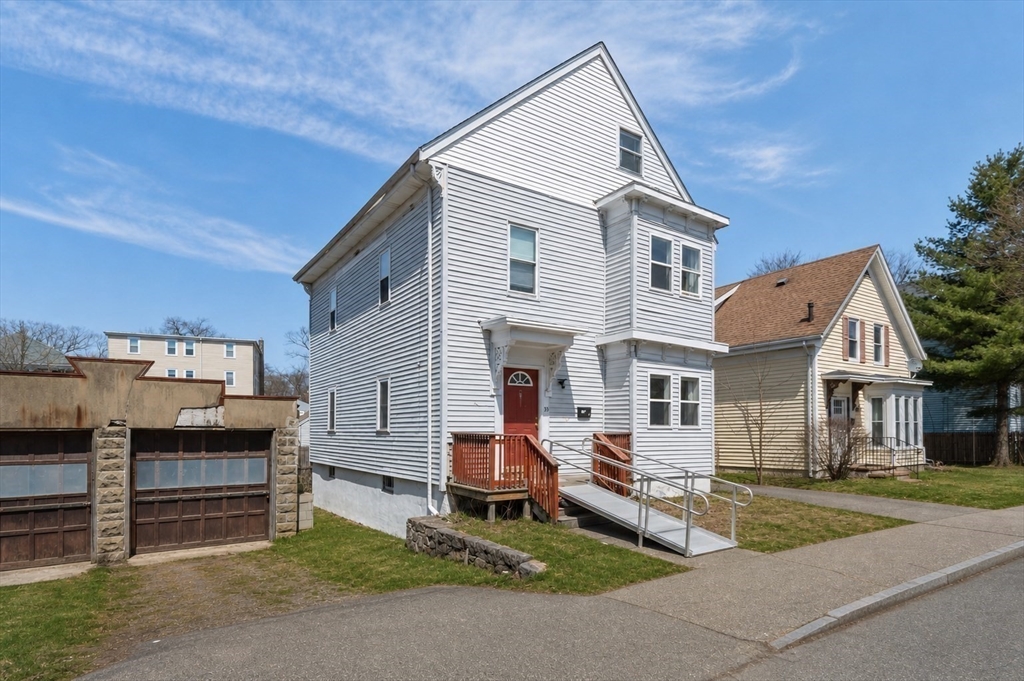 33 Columbia ST, Brockton, MA Photo #26