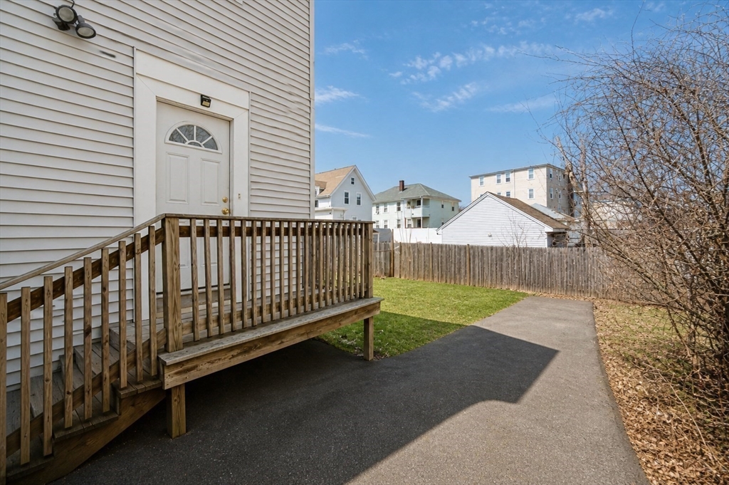 33 Columbia ST, Brockton, MA Photo #24
