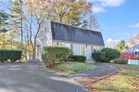 85 Paulk Ter Springfield MA 01128