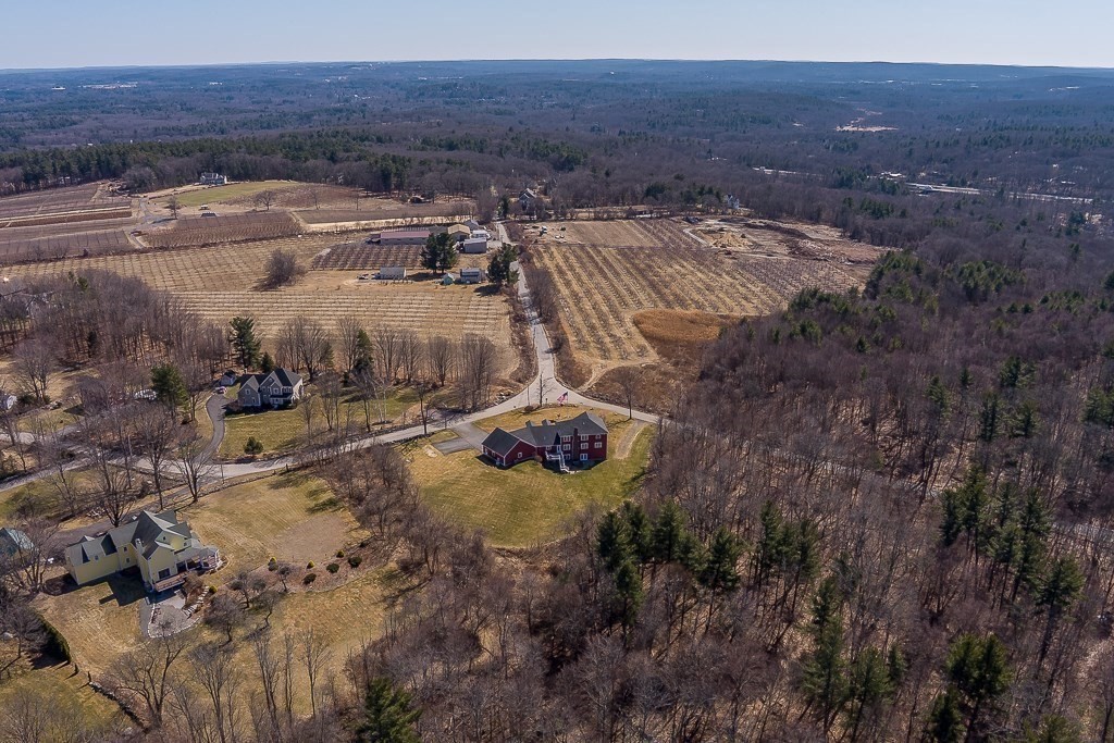 199 Ball Hill Rd / Ball St