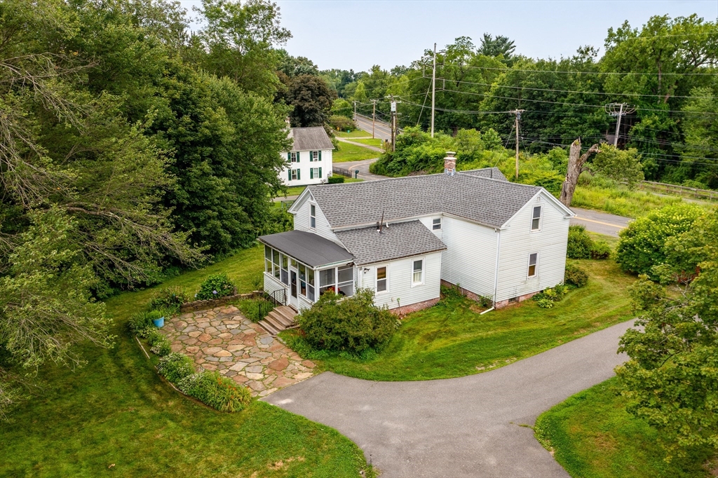 82 Lovefield St