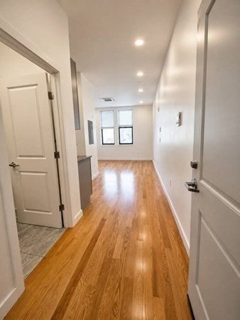 64 Market St 308