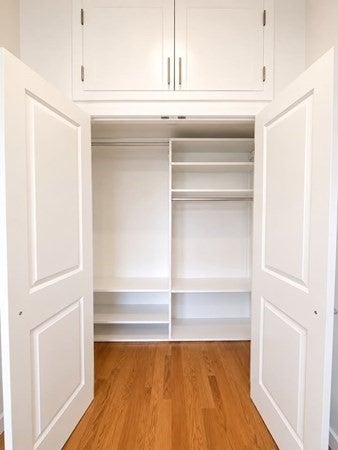 64 Market St 308
