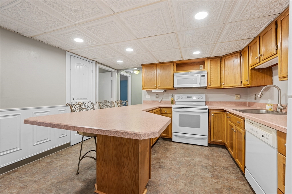 19 Shadowbrook Ln 13