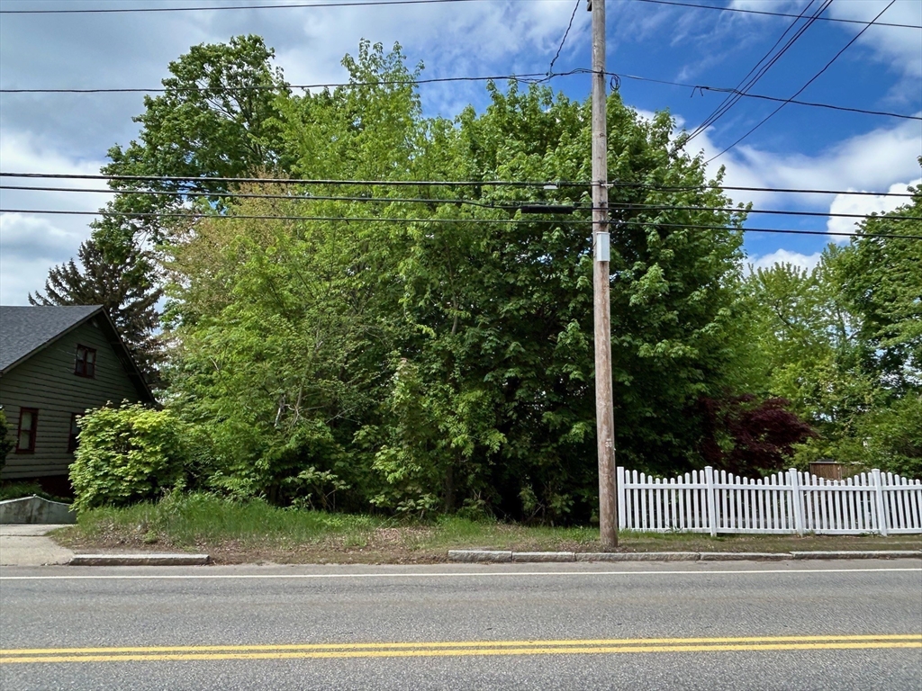 284 Main St
