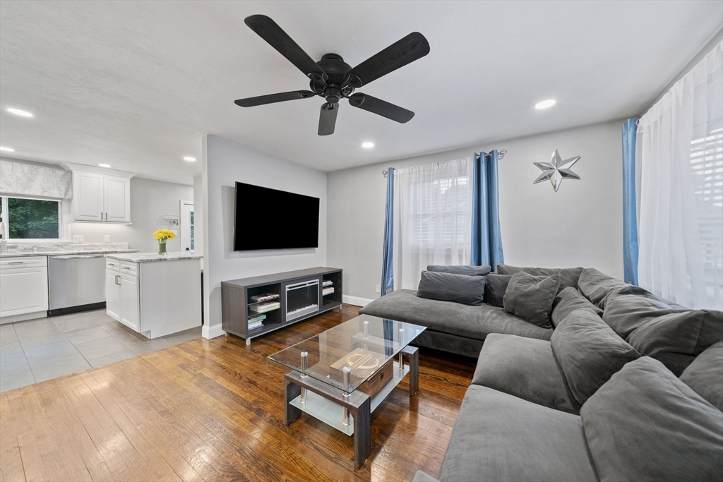 136 Pond Street, Rockland, MA, 136 Pond Street, Rockland, MA Photo #10
