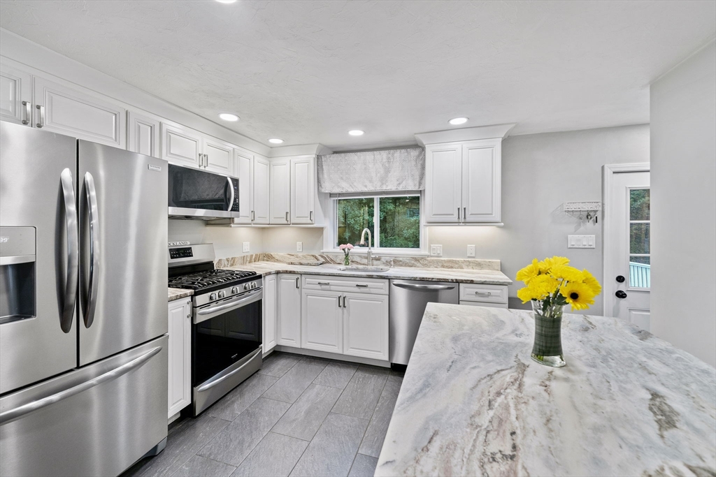 136 Pond Street, Rockland, MA, 136 Pond Street, Rockland, MA Photo #6