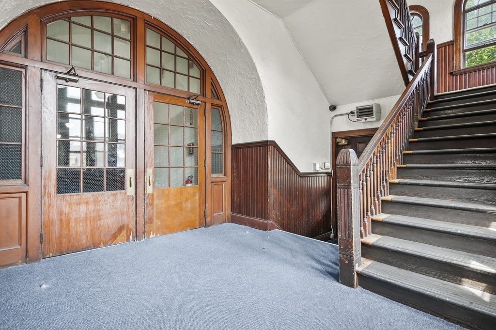 31 Elizabeth Street 103