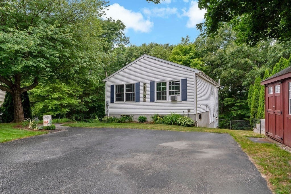 73 Eagle Dr 73
