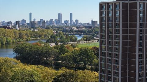 1010 Memorial Drive 7D&E Cambridge MA 02138