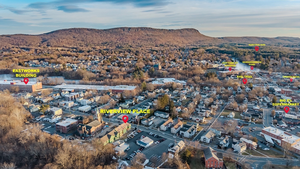 13 Elizabeth Lane 13