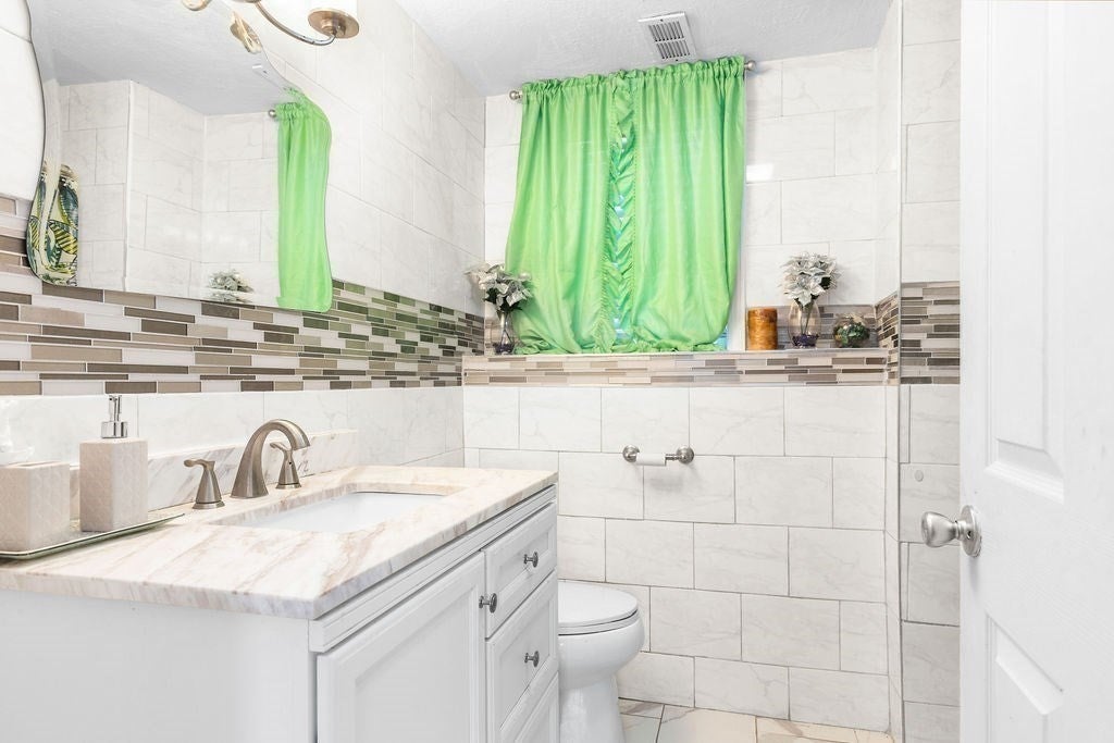 39 Frost Ave, Brockton, MA, 39 Frost Ave, Brockton, MA Photo #20