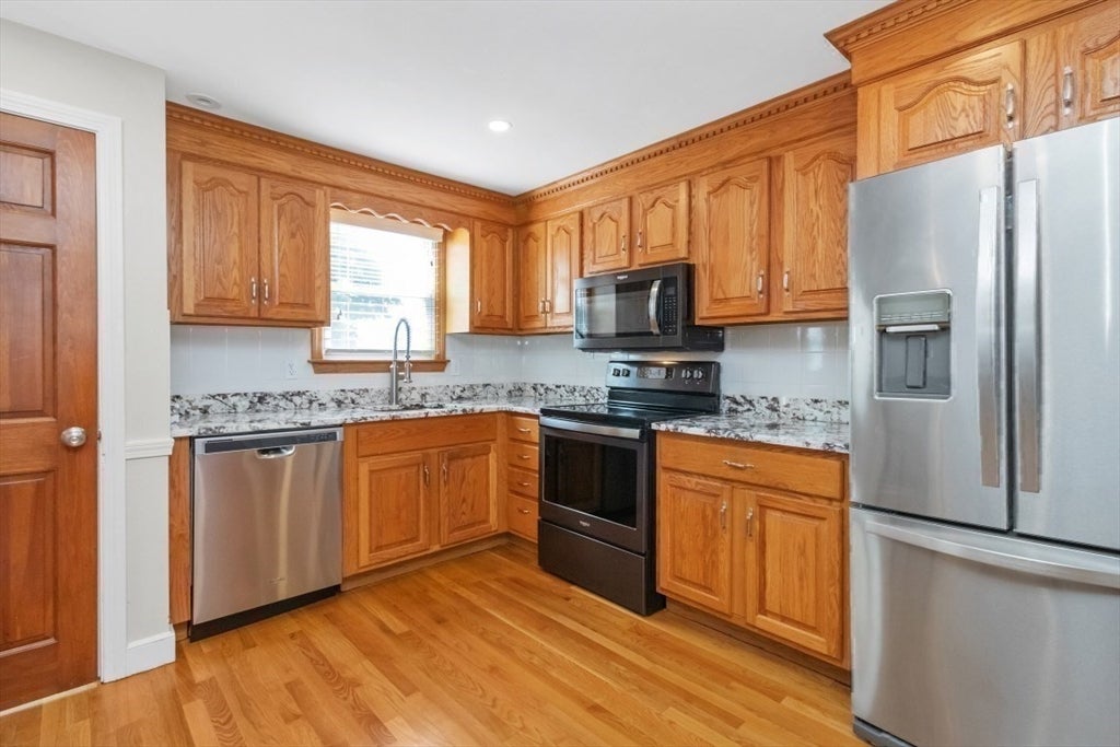 120 Kingston Road, Waltham, MA, 120 Kingston Road, Waltham, MA Photo #12