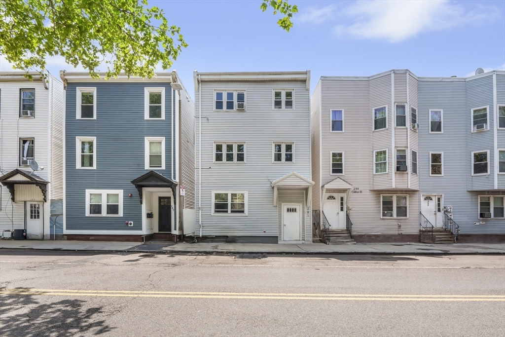 281 Chelsea St 2A